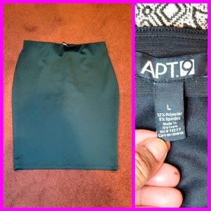 APT. 9 ladies Pencil Skirt